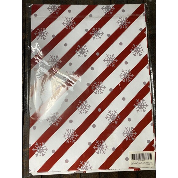 6 Lg Sheets 28 x 40" White Christmas Wrapping Paper Reindeer Stripes Red Truck - Picture 6 of 7